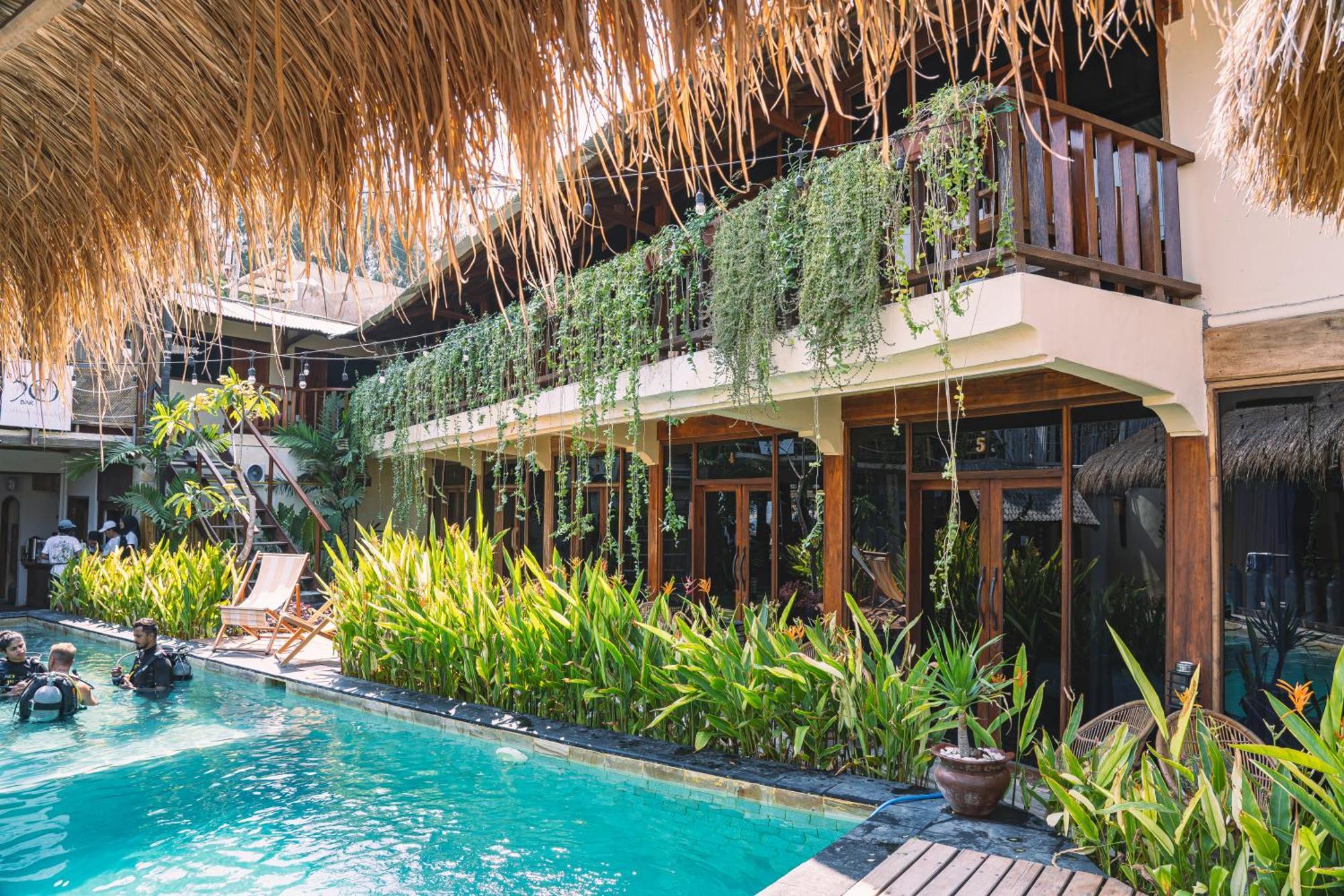 Gili Divers